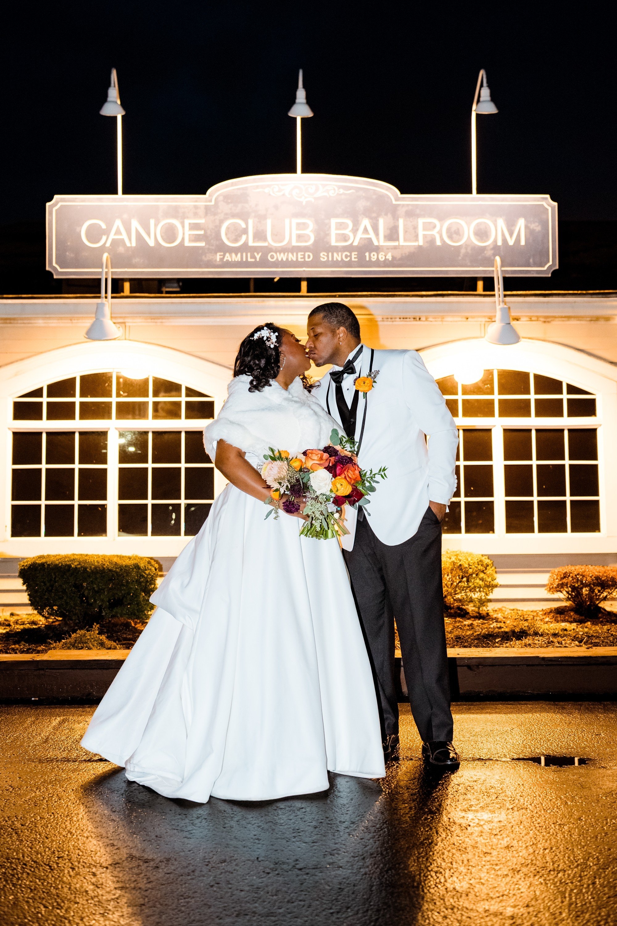 carousel-hero-element image-3