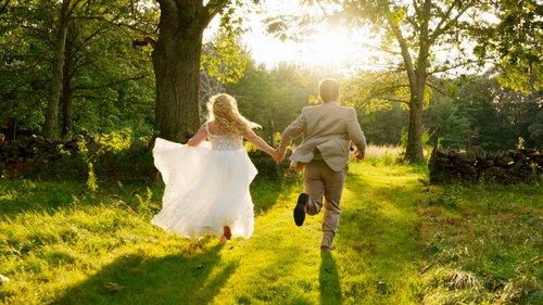 carousel-hero-element image-1